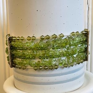 MULTI STRAND STRETCHY BRACELET